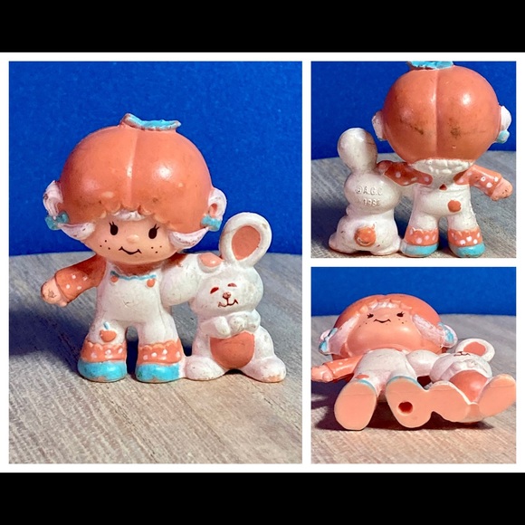 1980 Vintage Strawberry Shortcake Figurines - Picture 2 of 7